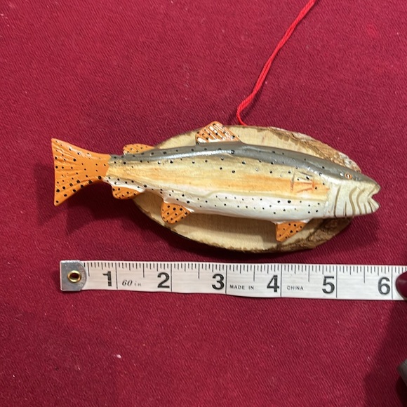 fishing ornaments TWO CATCH OF THE DAY fish bucket salmon mounted on wall plaque - Picture 7 of 10